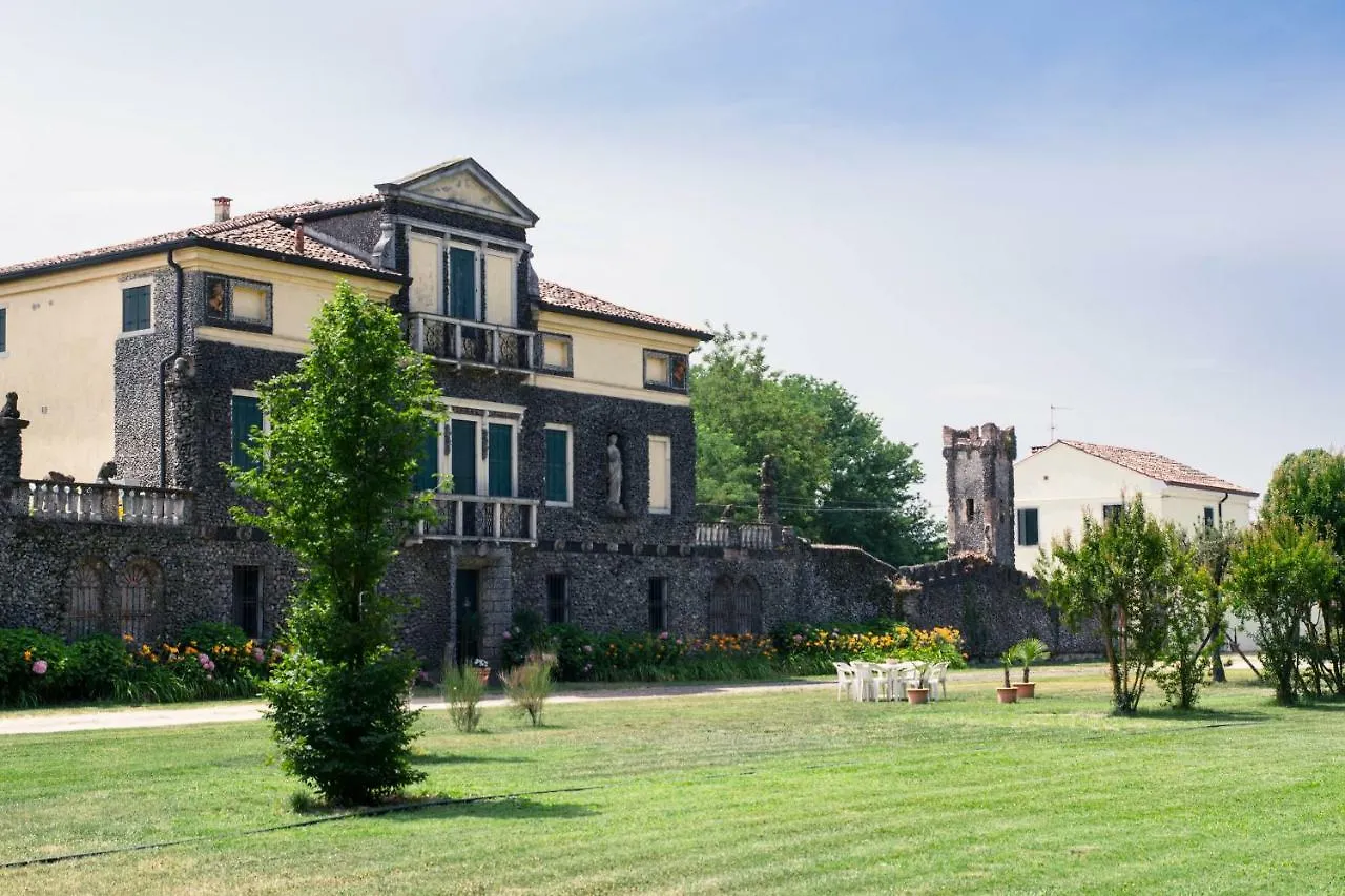Guest house Villa Fava Montagnana  Italy